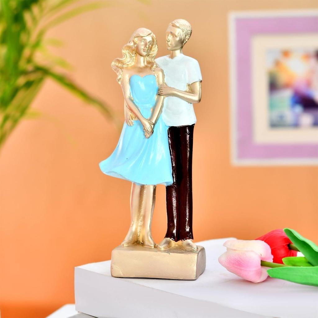 Romantic Embrace Couple Figurine | A Heartfelt Symbol of Love & Devotion | A Beautiful Addition To Any Space – Pack of 1, Multicolor