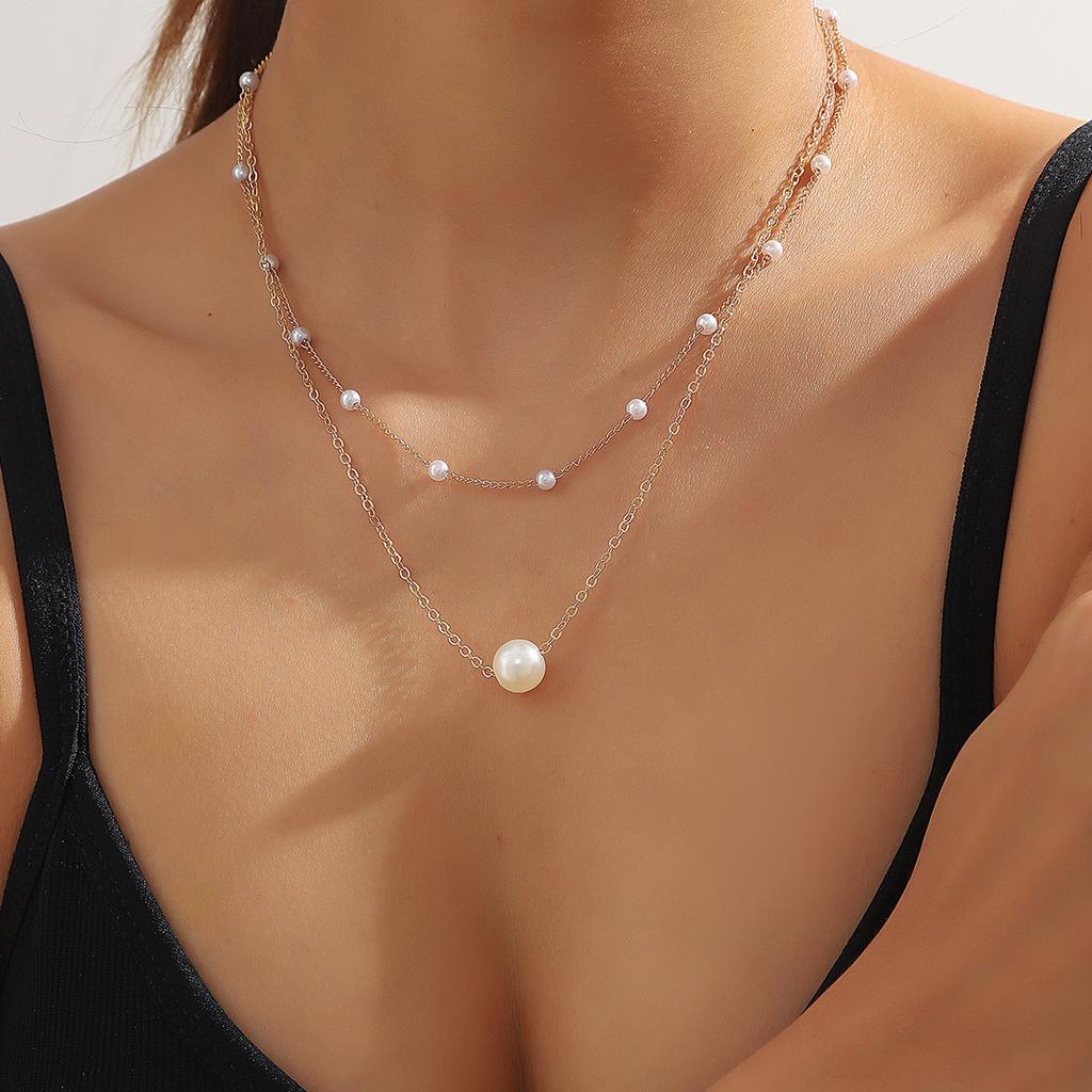 Hot-selling cherry pearl necklace women's ins style fashion high sense love collarbone chain new item pendant