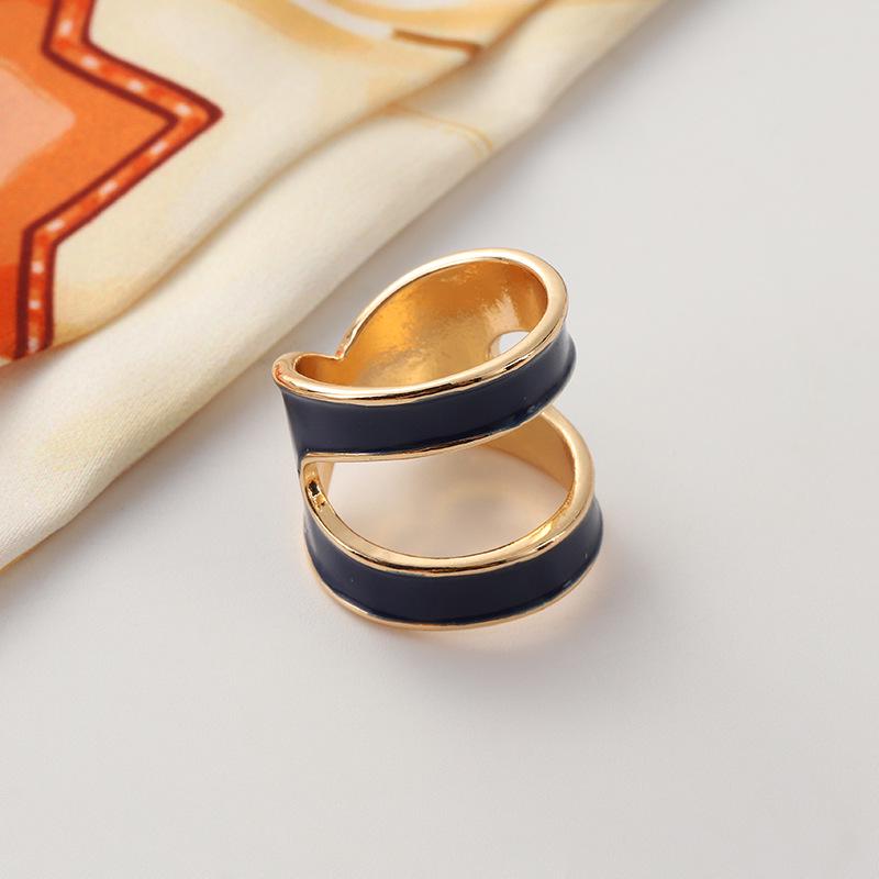 Fashionable Scarf Buckle: Versatile, Stylish & Practical In Various Colors
