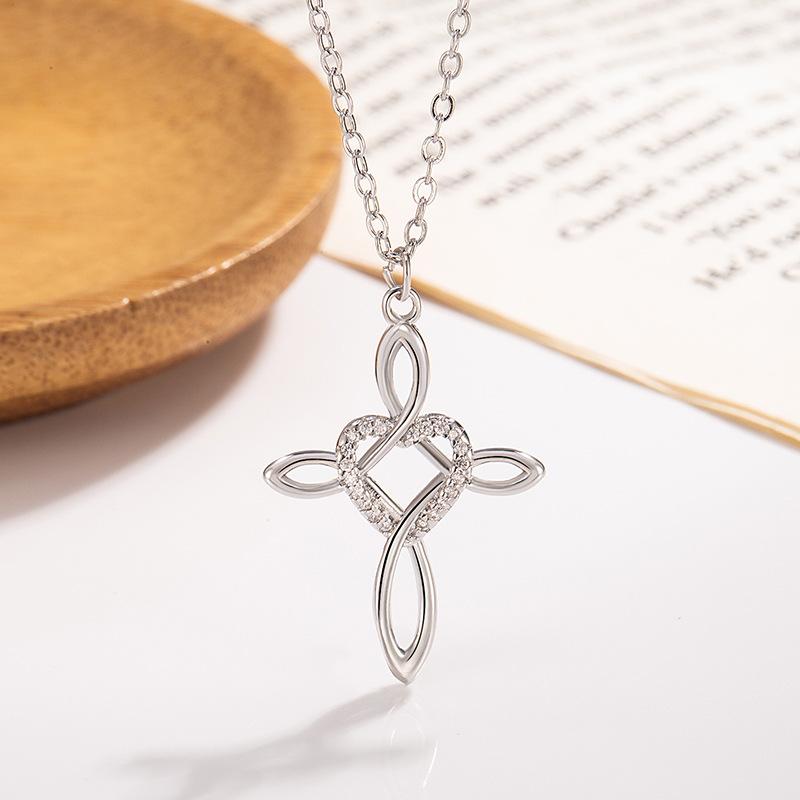Fashion Glossy Love Necklace Jewelry Geometric Women s Pendant