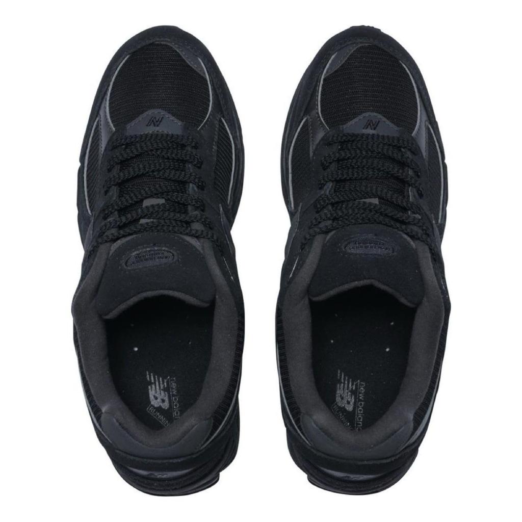 U2002RBL FEKETE Triple Black Japán cipő Számozott [New Balance] - (Fekete, méret, Felnőtt, ár, 26.5 cm)
