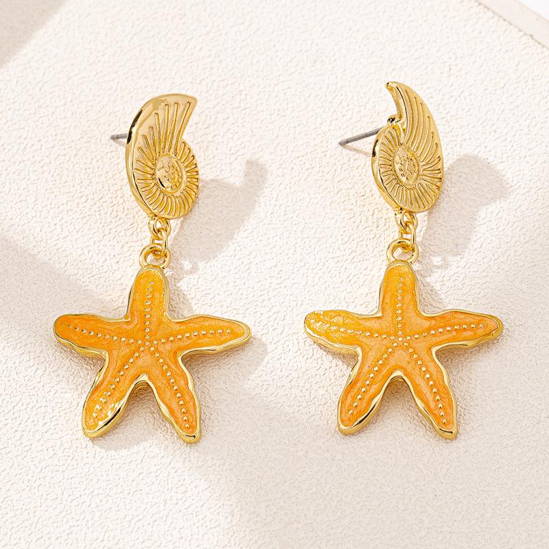 Ocean Style Conch Starfish Earrings Stud for Women Summer Beach Dangle Metal Enamel Earring Girls Party Summer Jewelry Gift