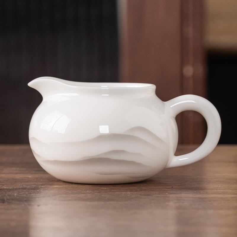 Suet Jade Porcelain Fair Cup White Porcelain Tea Set Tea Set Tea Set Tea Cup Male Cup Filter Tea Leak Tea Sea High-grade Tea Art Accessories