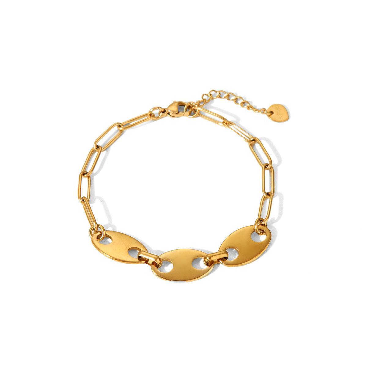 

Stainless Steel Pig Nose Clasp Bracelet for Women, 18K Gold Plated Fashionable Commuter Versatile Paperclip Bracelet