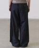 Sudeonem Asymmetric Pocket Tuck Trousers [Black]