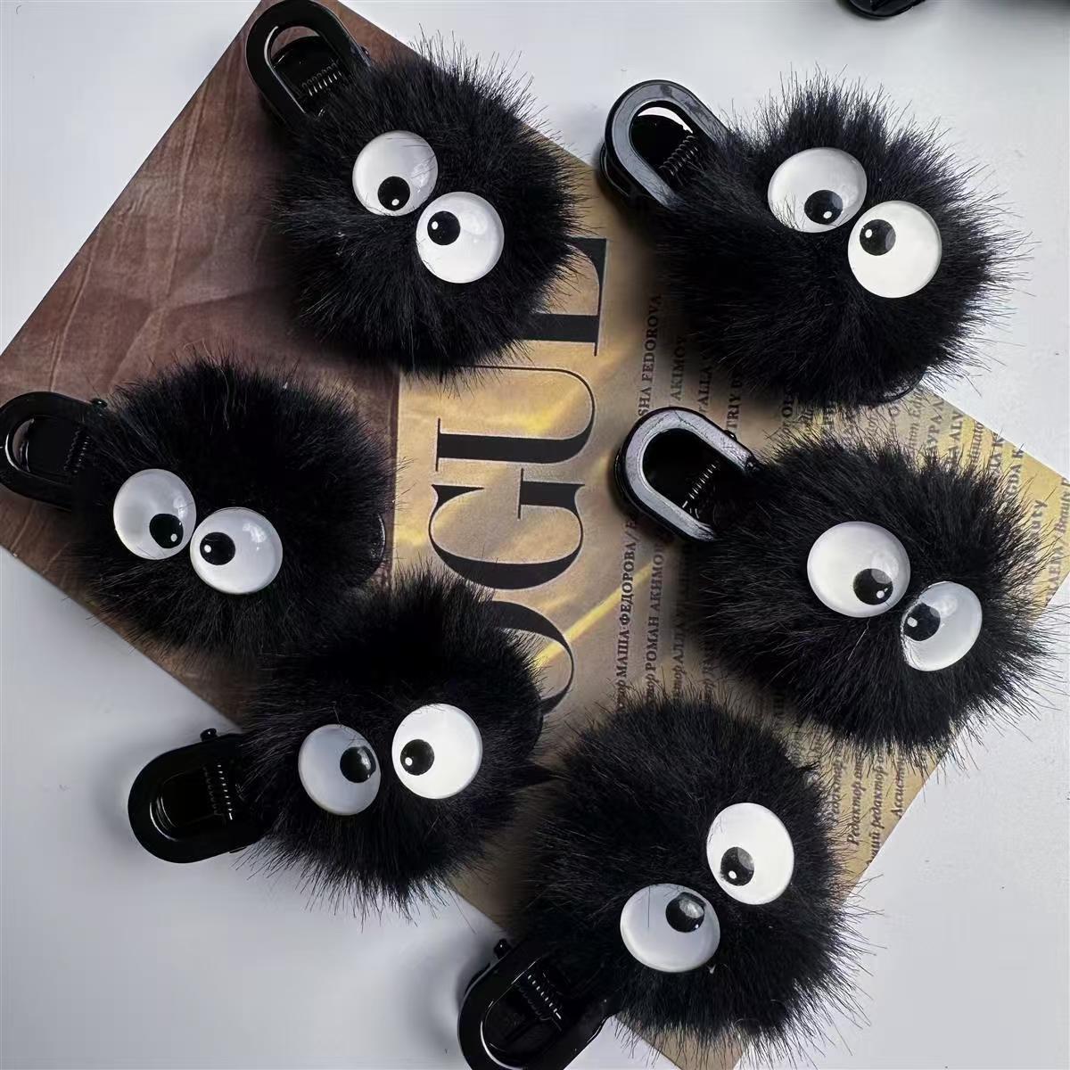 

Children s Big-Eyed Black Coal Ball Hair Clip - Cute & Playful Kindergarten Gift