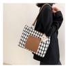 Checkered Women's Casual Simple Large Capacity Tote Bag