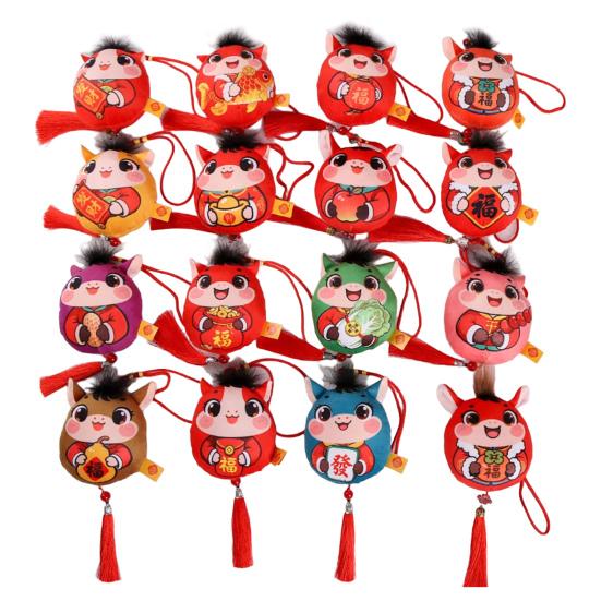 

Плюшевый брелок для ключей в виде лошади, плюшевая подвеска в виде лошади по знаку зодиака, мягкая фигурка удачливого пони, домашний декор, украшение с красной кисточкой для китайского Нового года