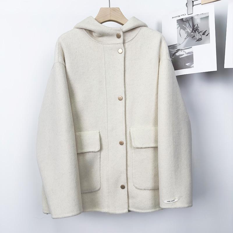 

Женское повседневное утепленное пальто средней длины с капюшоном: Осенне-зимний стиль, Свободный и мягкий трикотаж с карманами, Толстый и уютный дизайн. M (120-155) грязно-белый