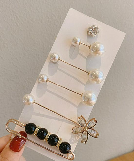Pearl Button Brooch for Waistband Adjustment - Women's Pin to Secure and Shape Skirts or Pants