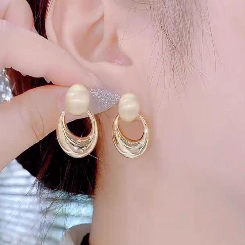 Spring and summer exquisite earrings geometric oval earrings retro hoop earrings earrings texture sense simple design