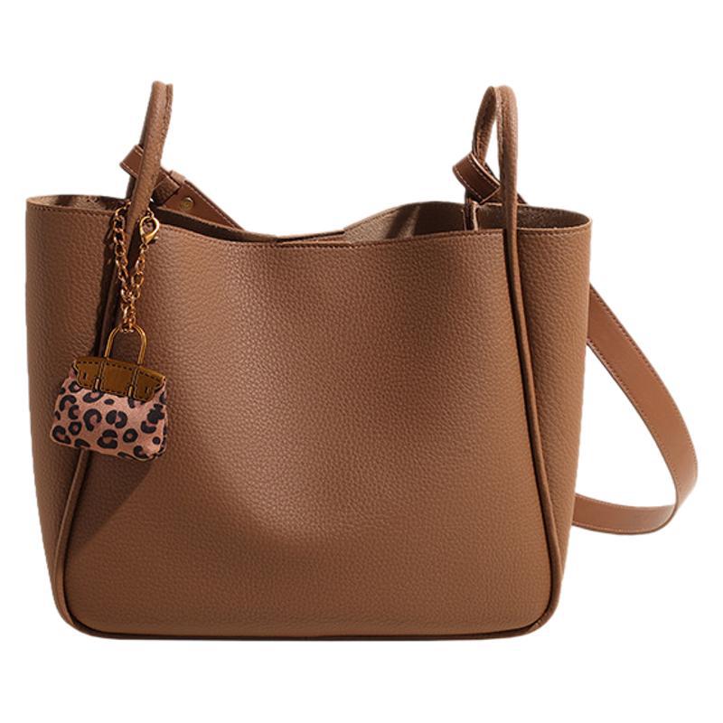 2025 Autumn New Fashion Trend Versatile Women's Tote Bag Large Capacity Messenger Bag Solid Color Splicing Bag