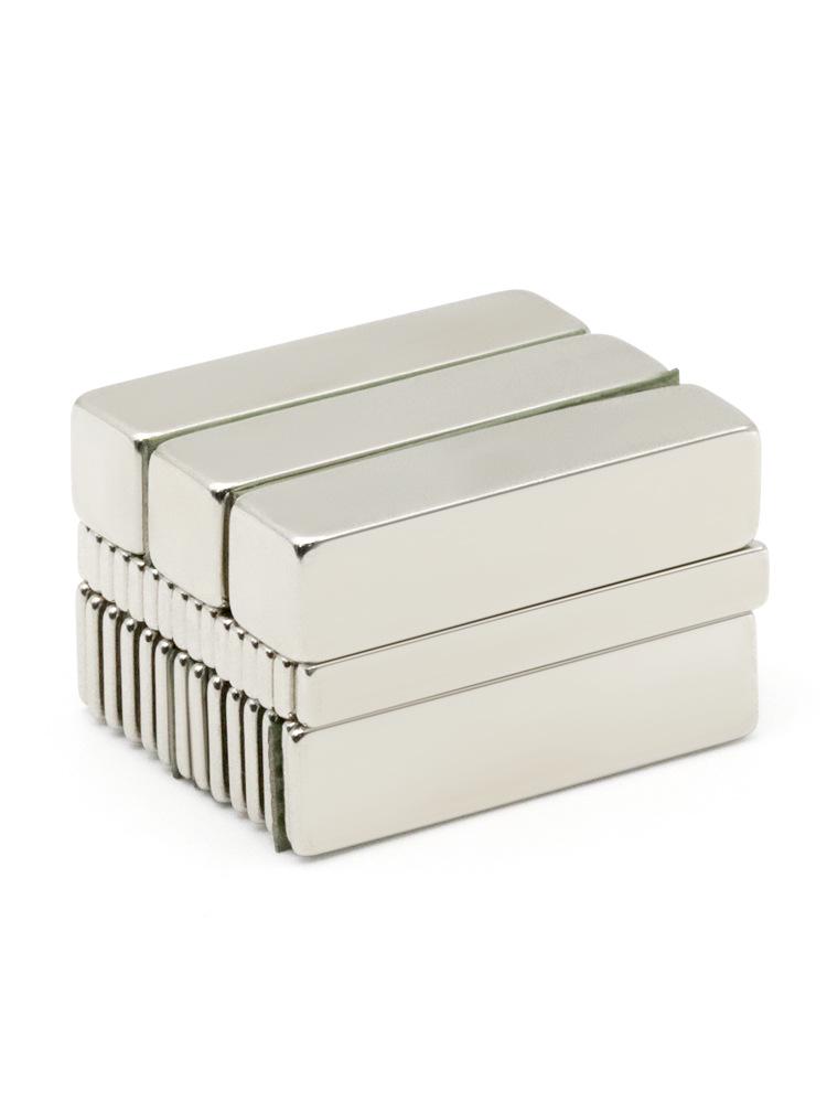 N52 40mm Neodymium Iron Boron Square Magnet Strip