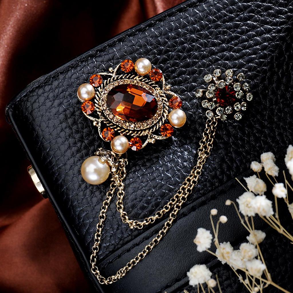 Men's High-End Honey Bee Tassel Brooch: Star, Crown, and Music Note Design Lapel Pin