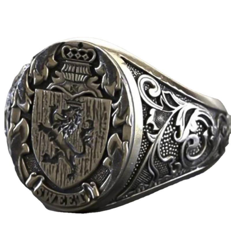 New Crown Lion Shield Badge Retro Ring for Men Women's Party Rings for Women Female Charm Jewelry Gifts Ornaments Wholesale