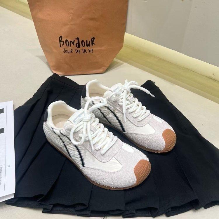 Internet Celebrity Explosion Retro German Training Shoes Women's Autumn 2025 New Color Matching Versatile Sports Board Shoes Casual Shoes