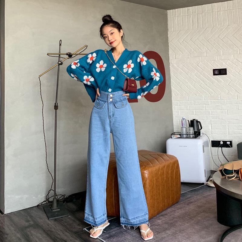 Spring and Autumn Women's College Style Flower Knitted Jacket Loose V-neck Autumn and Winter Thick Sweater Cardigan Women's Tops Short Section