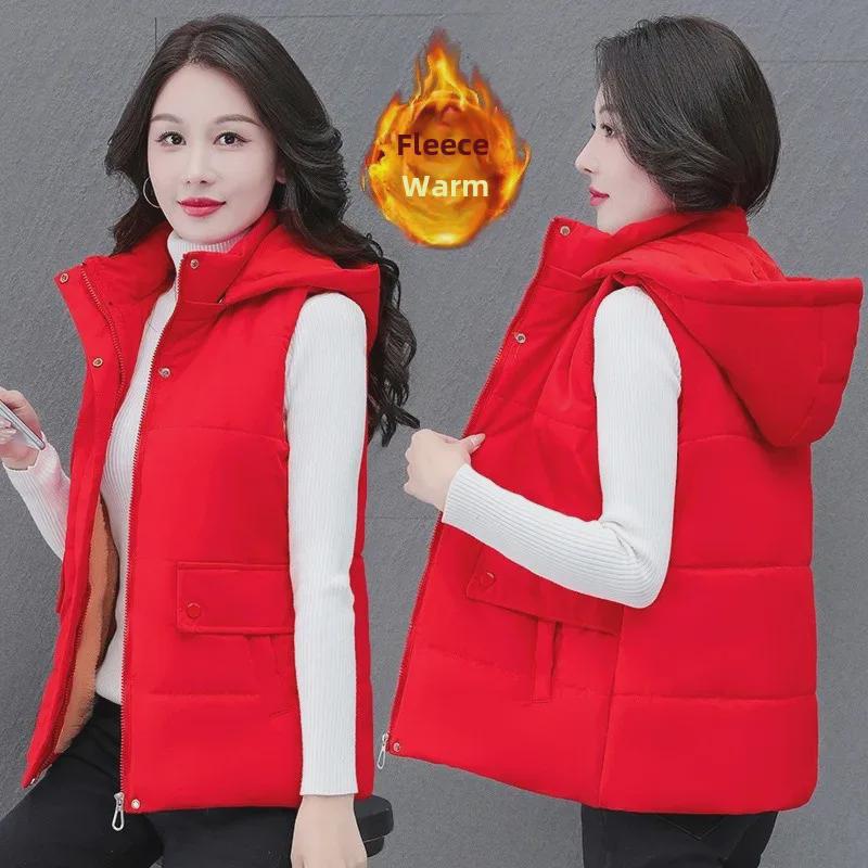 Dámská teplá vesta z jehněčí kůže a sametu s kapucí - Odnímatelná, silná bunda z prachového peří a bavlny na podzim a zimu, ideální pro matky středního věku