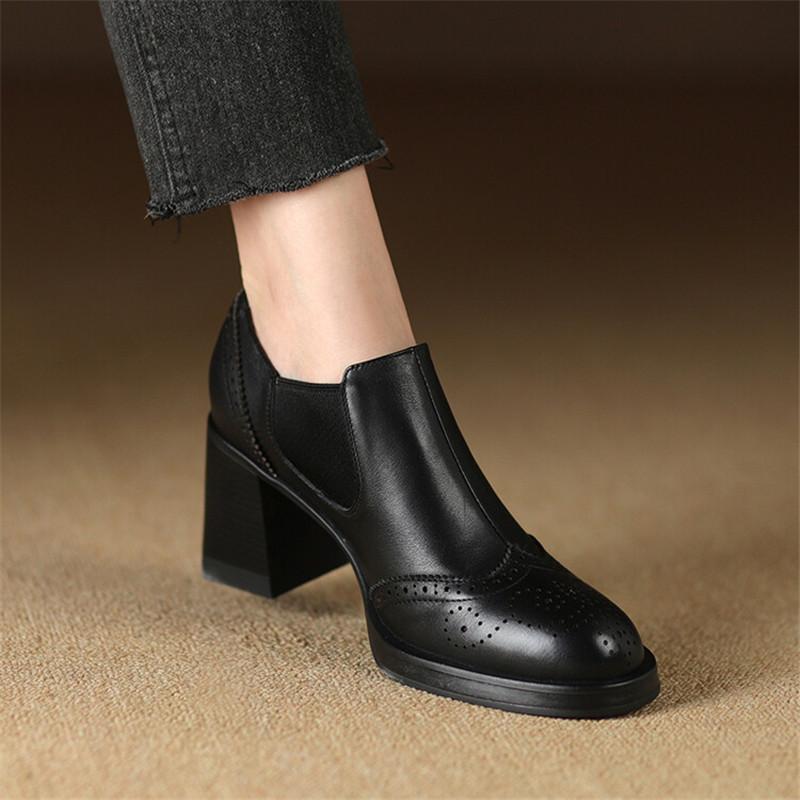 Fashion 2024 New Spring Genuine Leather Women Shoes Round Toe Women Pumps Brogue Designs Shoes for Women High Heel Loafers Ladies Shoes