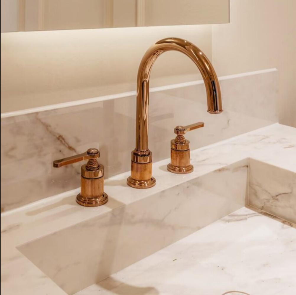 Widespread Basin Mixer Bathroom Basin Faucet 8 inch Widespread Lavatory Mixer Tap Brass Three Hole Sink tap Gold New Arrival