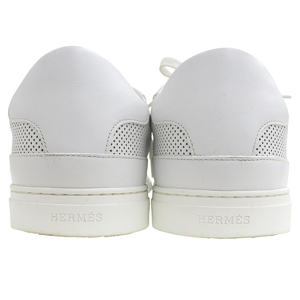 HERMES White Kelly Buckle Perforated Design Low-Top Sneakers in Calfskin and Chevre, SVHardware, Size 43 1/2 shoes 43.5 whiteUsed