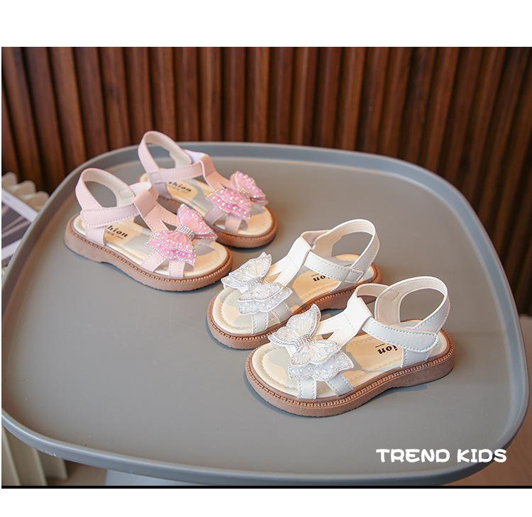 Girls' 2026 Summer Open-Toe Princess Sandals: Soft Sole, Stylish Beach Shoes