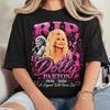 Damen RIP Dolly Parton 1946-2026 Gedenk-T-Shirt Eine Legende wird niemals sterben Country-Musik Grafik-T-Shirt Damen Freizeit Kurzarm-T-Shirt