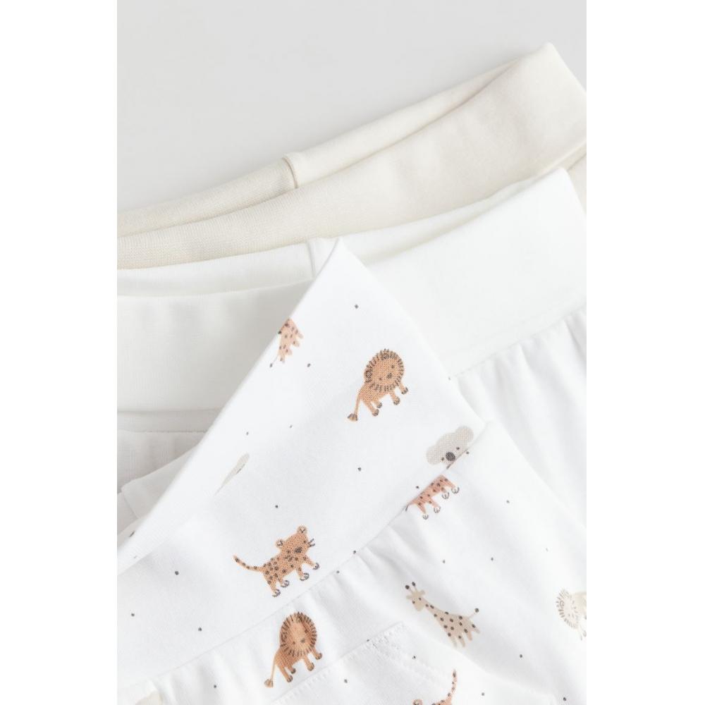 

Комплект из 3 шорт из хлопкового трикотажа HM, цвет: белый, животное