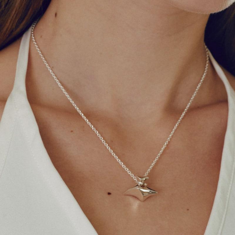 

YUSOWA TWIN BARCHAN NECKLACE (SILVER) SILVER