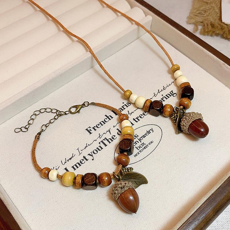 New dried fruit pendant necklace women's new Chinese retro beaded collarbone chain bracelet with