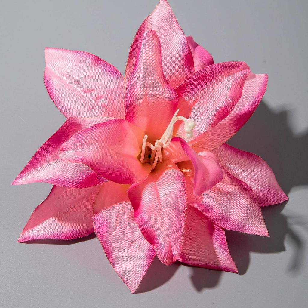 Sommer Neu Simulation Polyester 3D Lilienblume Haarspange Damen Accessoires Blickfang Reise Essentielle Accessoires