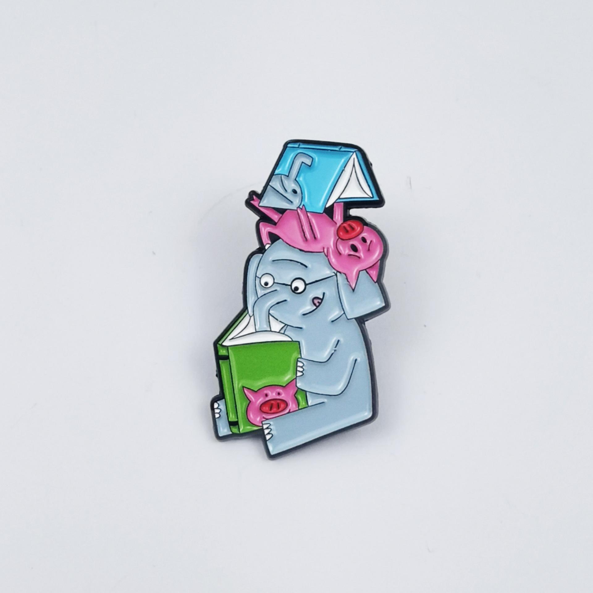 Creative Cartoon Pink Pig Elephant Doctor Brooch - Cute Animal Bag Accessory Metal Badge