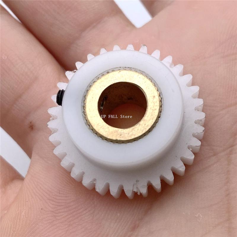 POM Gear Wheel 0.8M 26/29/30/32/33 Teeth Spur Nylon Plastic Gear With Copper Sleeve