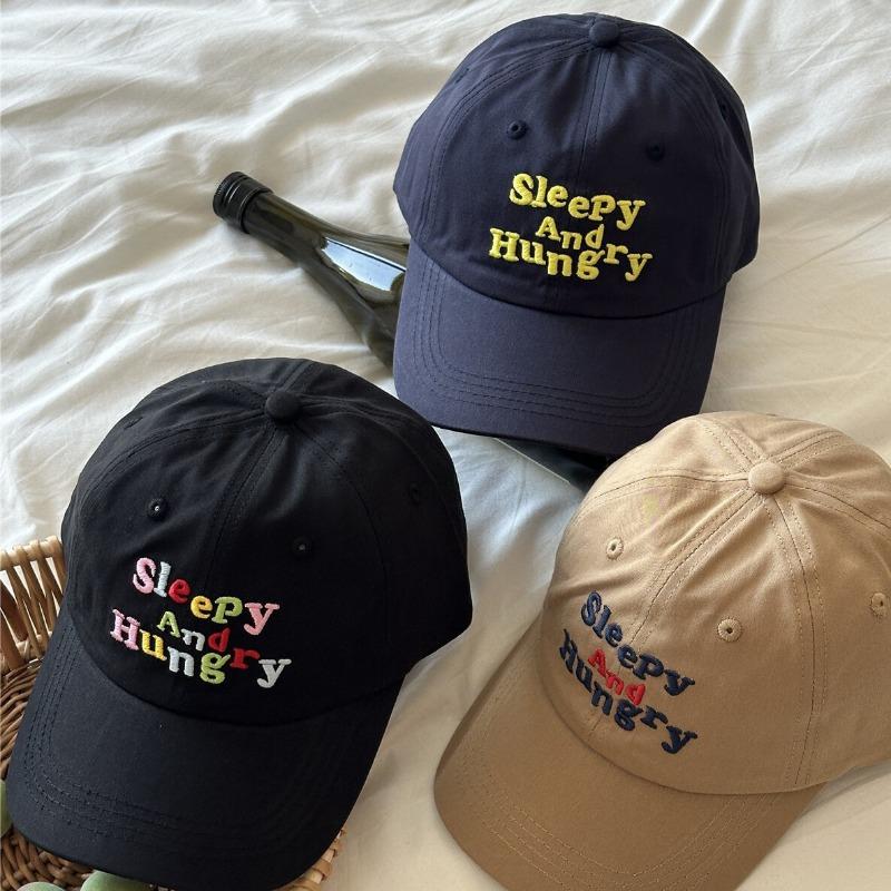 Spring breath summer sweet beautiful woman couple baseball cap shade letter shopping student cap tide