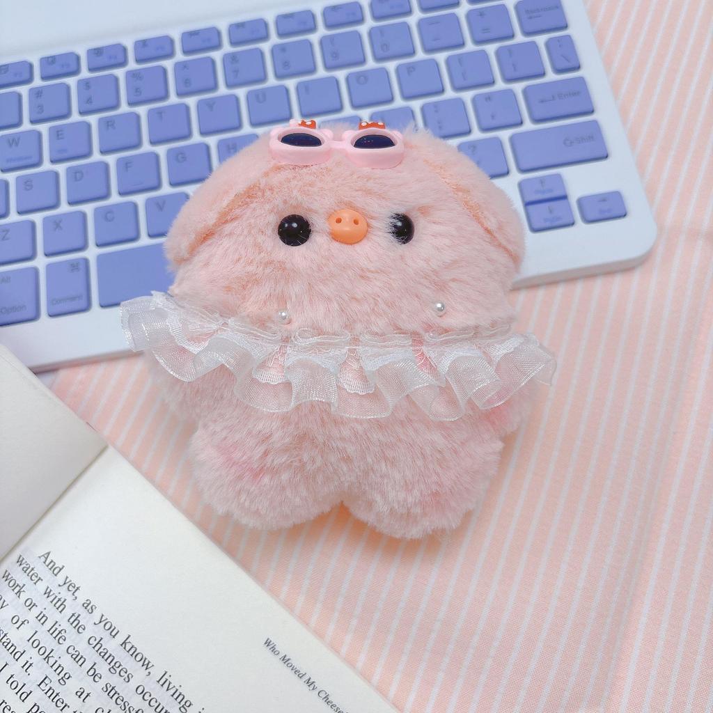 Squeaky Pig Plush Keychain - Adorable Piggy Bag Charm & Soft Gift Doll