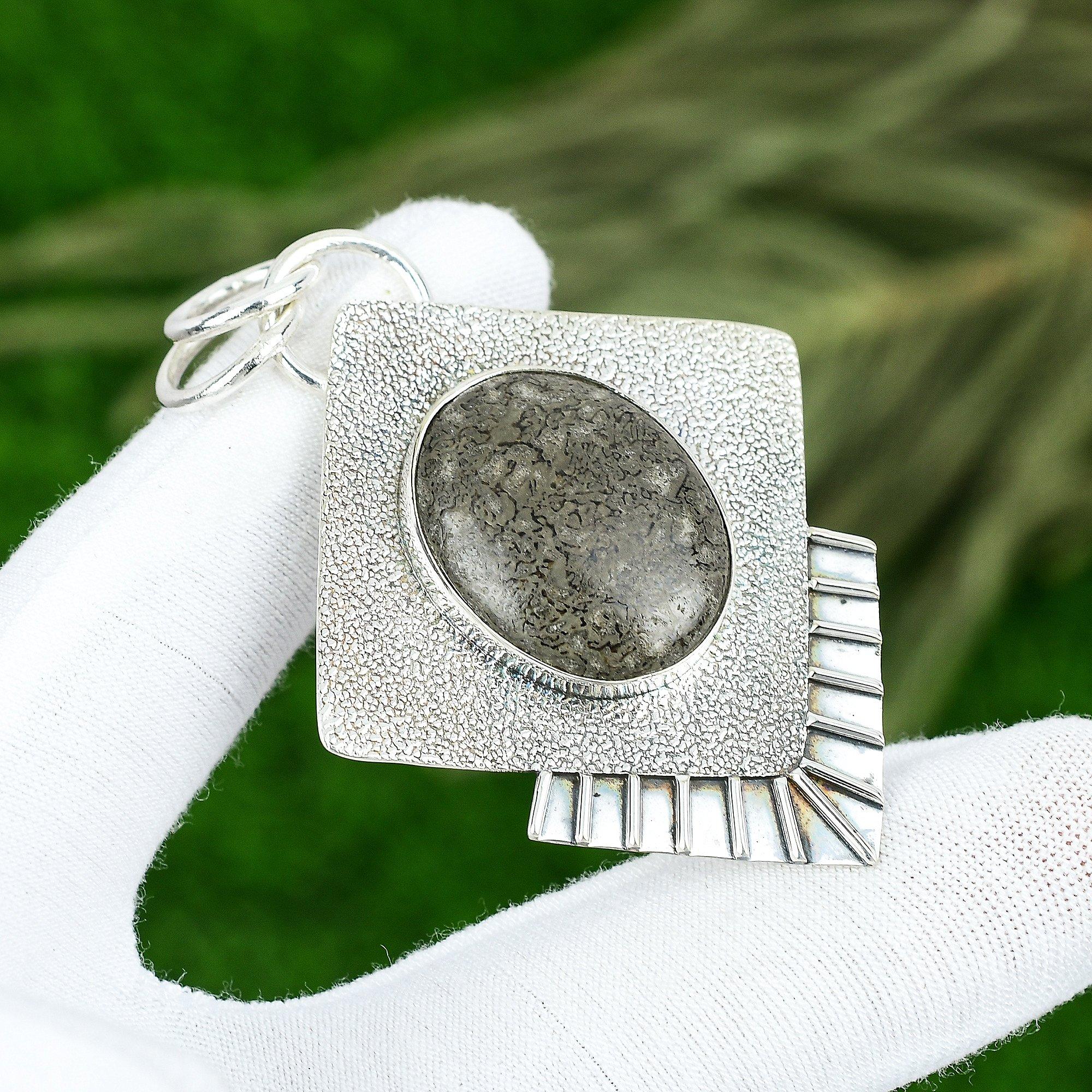 

Natural Stingray Coral Gemstone Jewelry 925 Sterling Silver Pendant For Girls