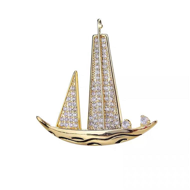 Men's Smooth Sailing Sailboat Zircon Brooch: Elegant Suit Jacket Pin Accessory