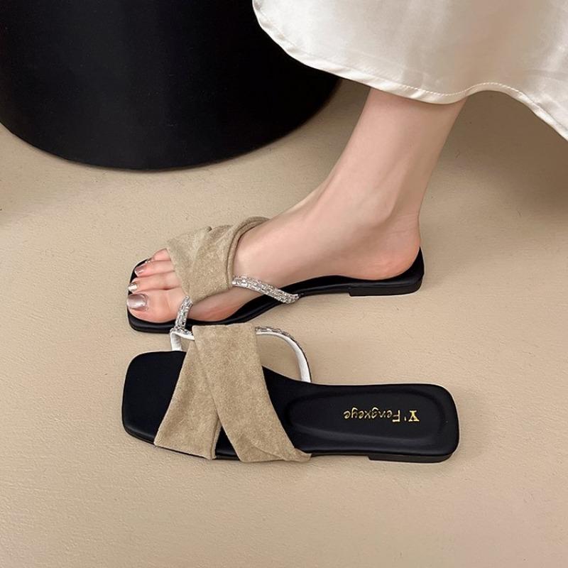 Fashion 2025 Summer Gladiator Women Sandals Fashion Elegant Narrow Band Clip Toe Shoes Ladies Comfort Flats Beach Sandalias