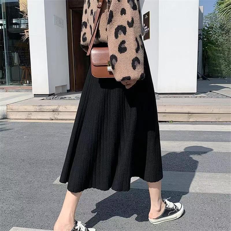 Knitted Skirt Spring Pleated Umbrella Skirt Mid-length 2022 Autumn and Winter High Waist A-line Cover Crotch Slim Long Skirt