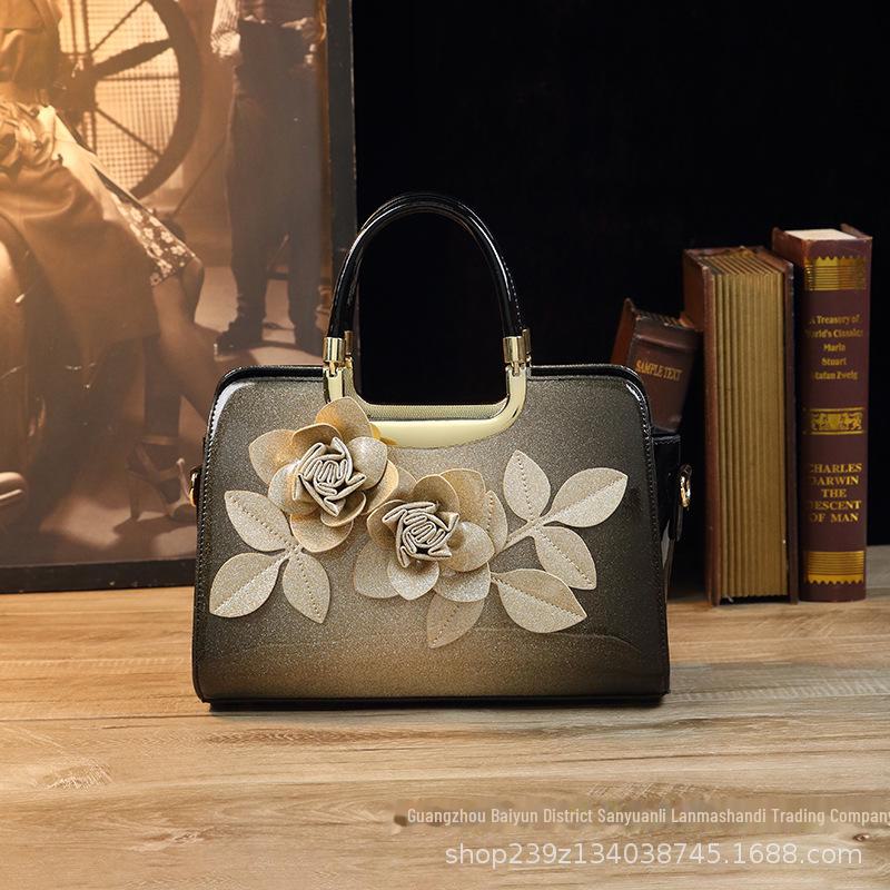 

Модна градієнтна сумка через плече 2023 року: Елітна лакована шкіряна сумка золотий