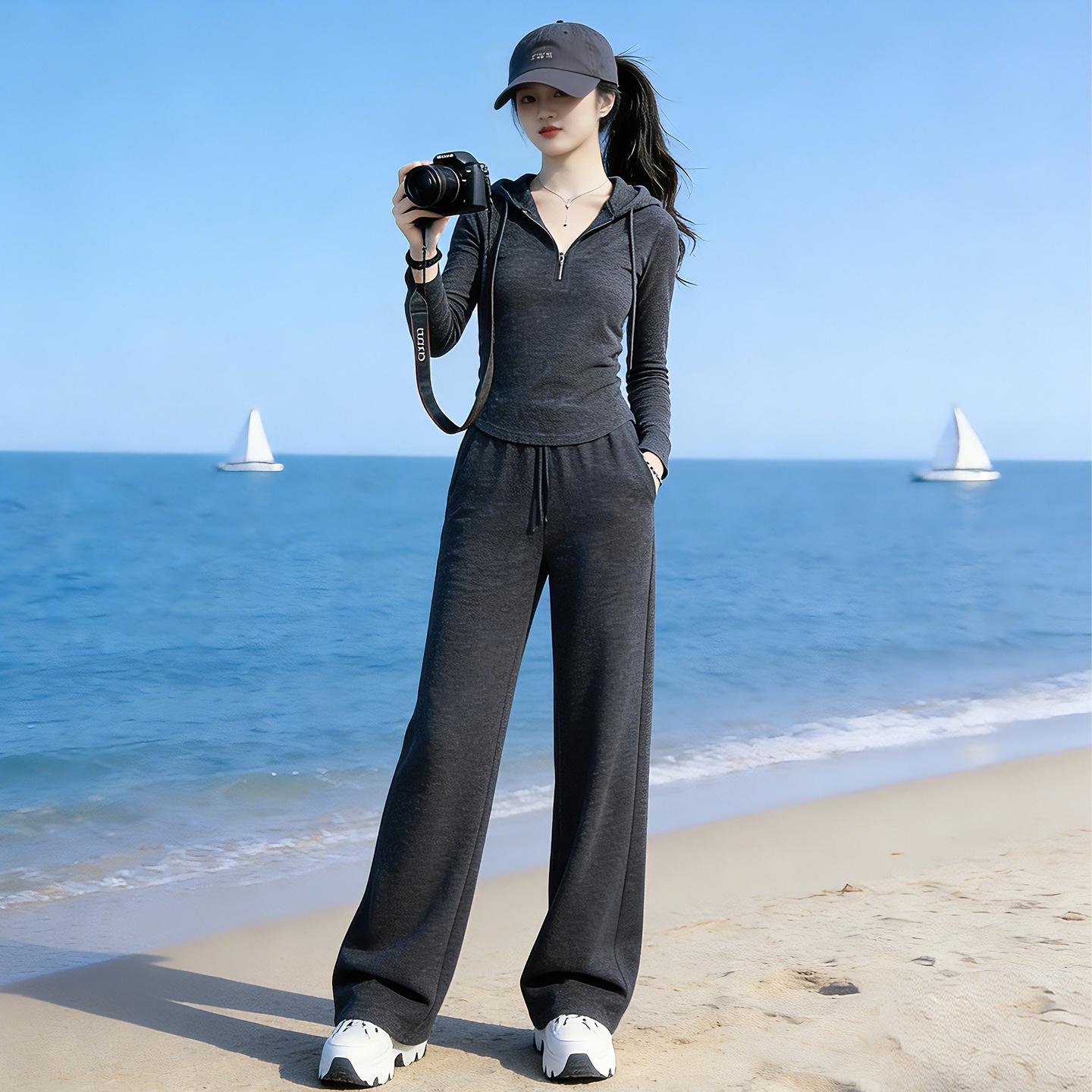 

Women s Spring 2026 Gray Casual Sports Suit: Slimming Waist Top & Wide-Leg Pants Two-Piece Set S