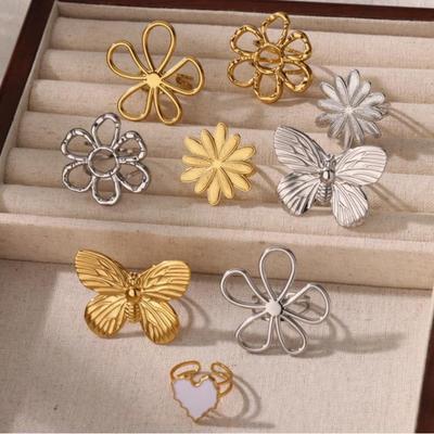 Bague exagérée en acier inoxydable fleur de papillon bague ouverte bague femmes ne se décolore pas tempérament polyvalente acier titane