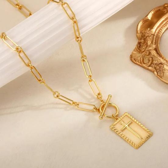 Women Cross Pendant Necklace 16" Paperclip Chain Trendy Dainty Charm Necklace for Women Fashion Religious Simple Jewelry Gift