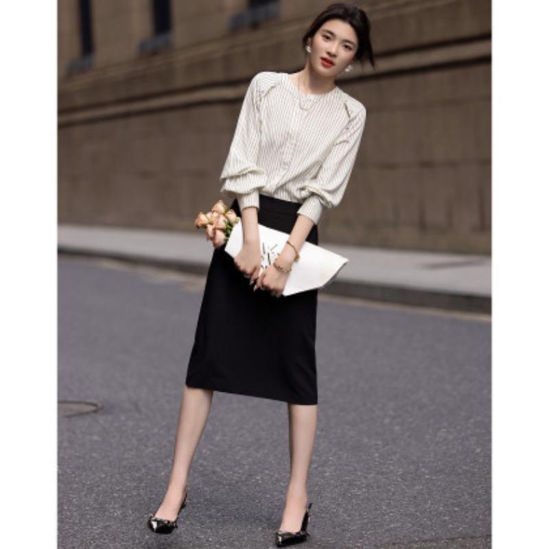 Cold Korean Feng Qiu Breathing Cloud Cotton Stripe Shirt Covering Meat Easy To Wear Shirt Women's Top