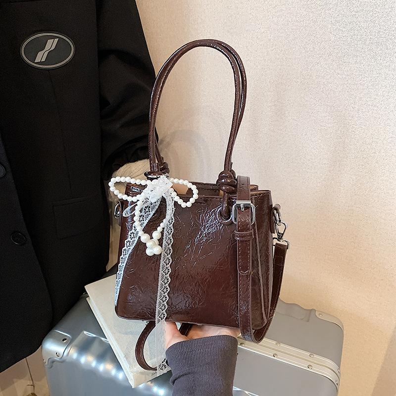 Tote Bag Women's New Versatile Shoulder Bag Casual Handbag