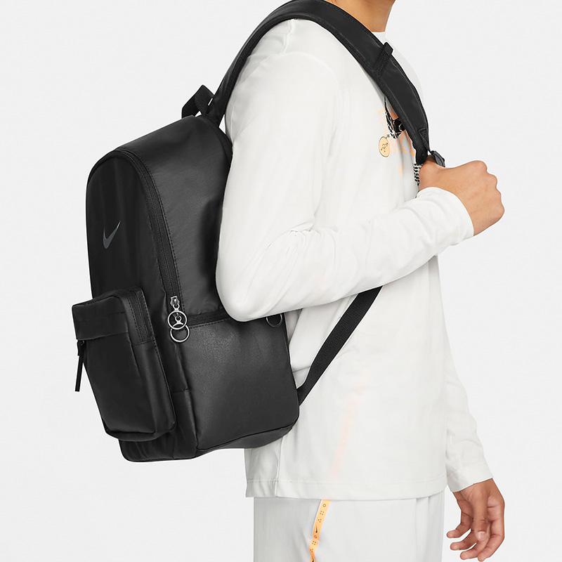 Nike 23L Heritage Winterized Eugene Backpack Black/Smoke Grey DN3592-010
