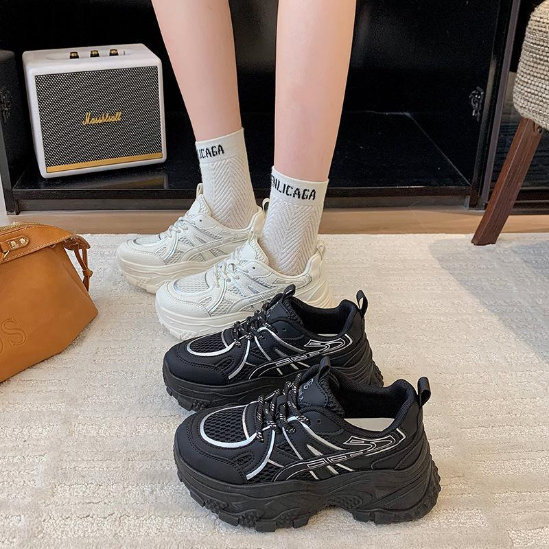 Platform Shoes Women's Autumn New Breathable Mesh Ultra-light Soft Sole Casual Sports Shoes Trendy