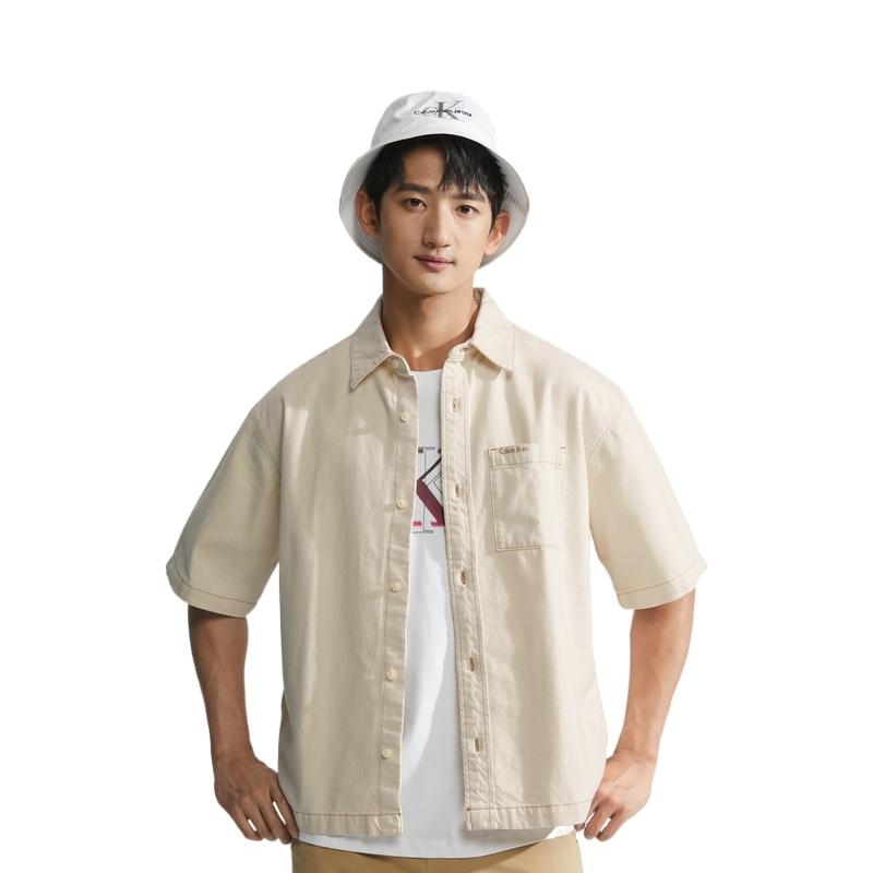 Calvin Klein Solid Color Square Pocket Single-Breasted Short Sleeve Shirt Men Tops Light-Khaki 40MM729-CXX