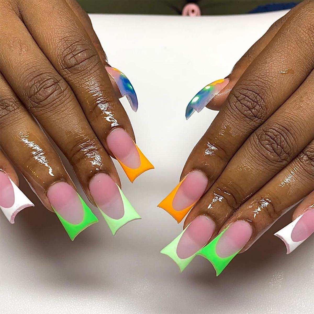 

Trendy European & American Duckbill-Shaped Nail Tips with French-Style Color Stickers