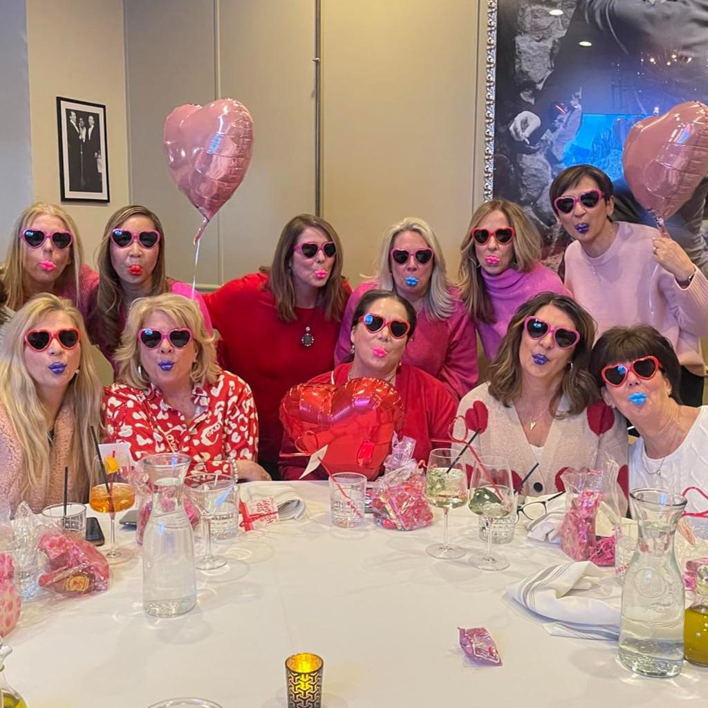 12er Pack Neonfarben Herzform Partygeschenke Sonnenbrillen Unisex Halloween- und Weihnachts-Requisiten